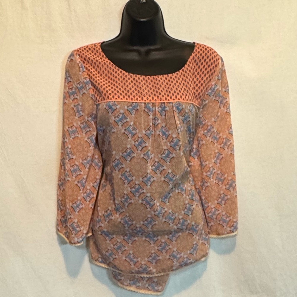 G-112 Umgee Pink & Blue Hi Low 1/2 Sleeve Pullover‎ Blouse Size L